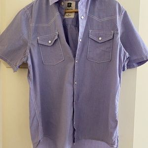 LEVI'S MENS BUTTON DOWN SHIRT SIZE MEDIUM